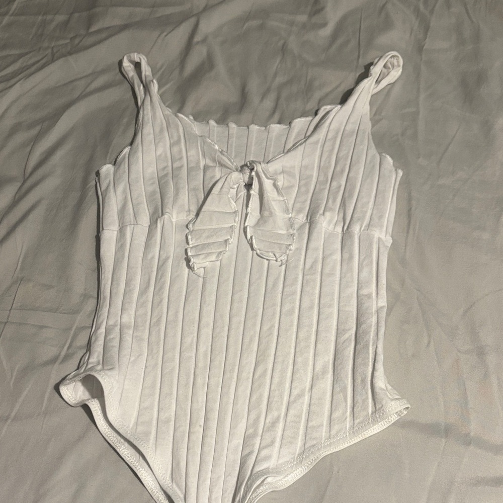SHEIN White Ribbed Bodysuit